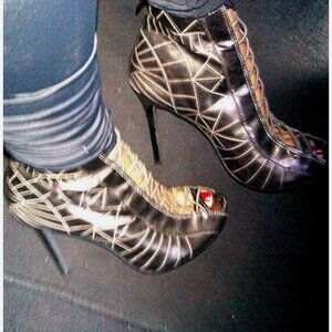 NWOB Sam Edelman Queenie Pewter Corset Open-Toe Bootie